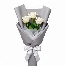 Букет 3 белые розы в Лосино-Петровском