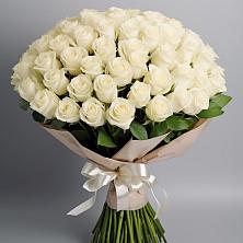 Букет 101 беля роза Белоснежка в Лосино-Петровском