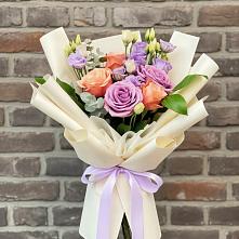 Букет цветов из:  Лизиантусы и Розы #REPLACE_PRED# Лосино-Петровском